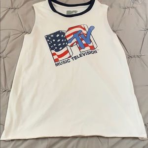 MTV Target graphic tee size small